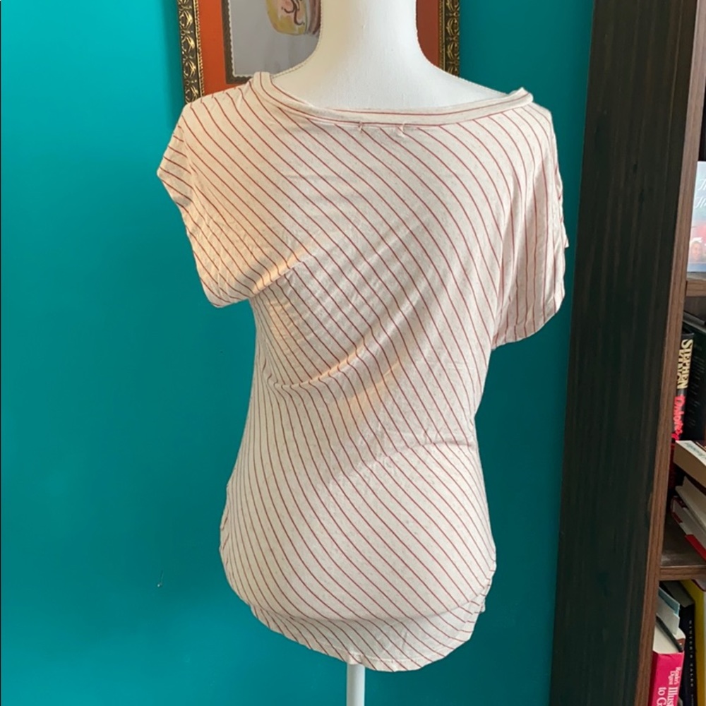 🥭(4 for $15) One Clothing Brand Cream and Red Stripes - Picture 4 of 7